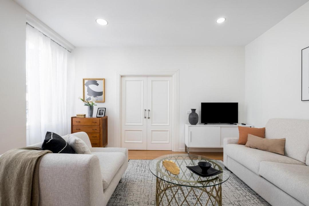 1 Bedroom 1 Bathroom Furnished - Sol - Bright Refurbished - Mintystay 마드리드 외부 사진